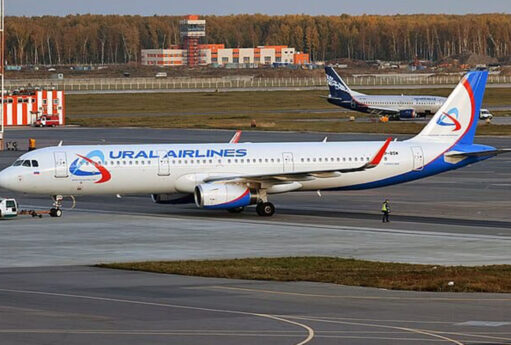 Moskvadan Gəncəyə uçmalı olan təyyarə saatlardır gecikir 22 Moskvadan Gəncəyə uçmalı olan təyyarə saatlardır gecikir