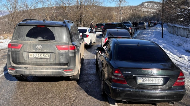 Azərbaycanda bu yolda hərəkət tamamilə dayandı - FOTO