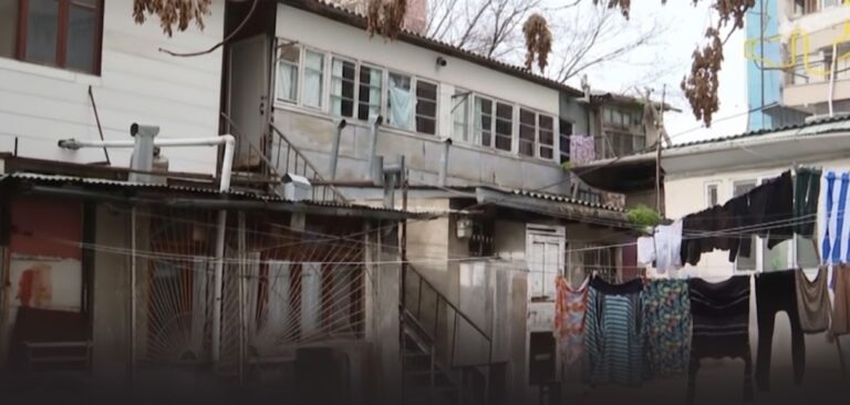 Bakıda bu binalar da sökülür: ailələrin aqibəti isə... – VİDEO