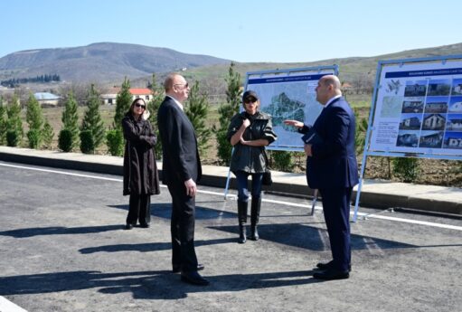 İlham Əliyev Xocavənddə: şəhər və kənd sakinləri ilə görüşdü – YENİLƏNİB 14 2024 10 30 12 49 14HsHxp8Cr5odmxZcBbxiv file 1