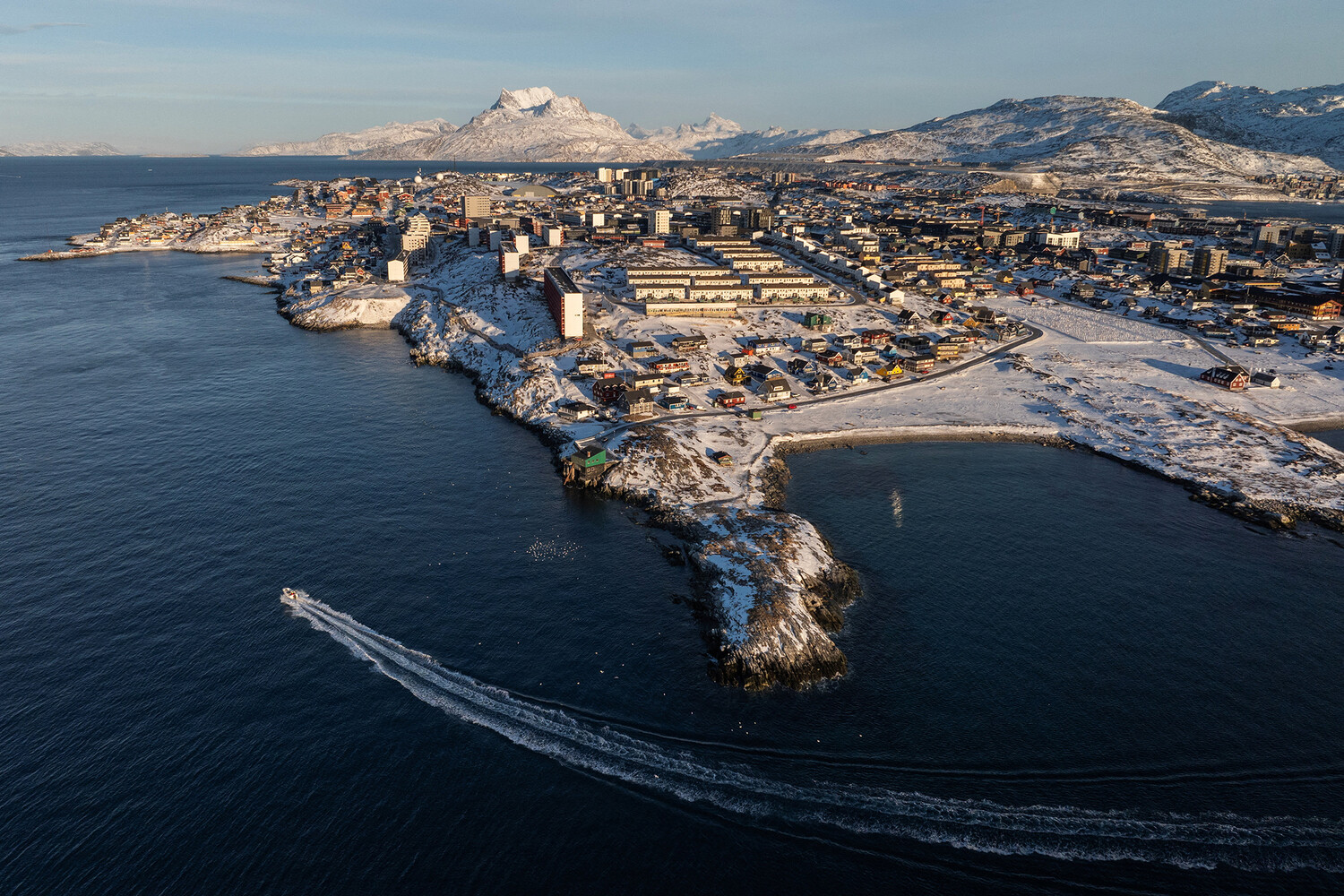 2026 01 25T204144Z 1813507359 RC2H8JAPWLG6 RTRMADP 3 USA TRUMP GREENLAND pic4 zoom 1500x1500 79881