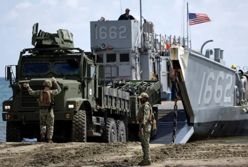 TƏCİLİ: ABŞ hərbi donanması bu ölkəyə daxil oldu - Atışma başladı, ölənlər var 20 DK6VBlAb0BQRaqW5Nea5NQdl9suInGFVjIro08WA 1200