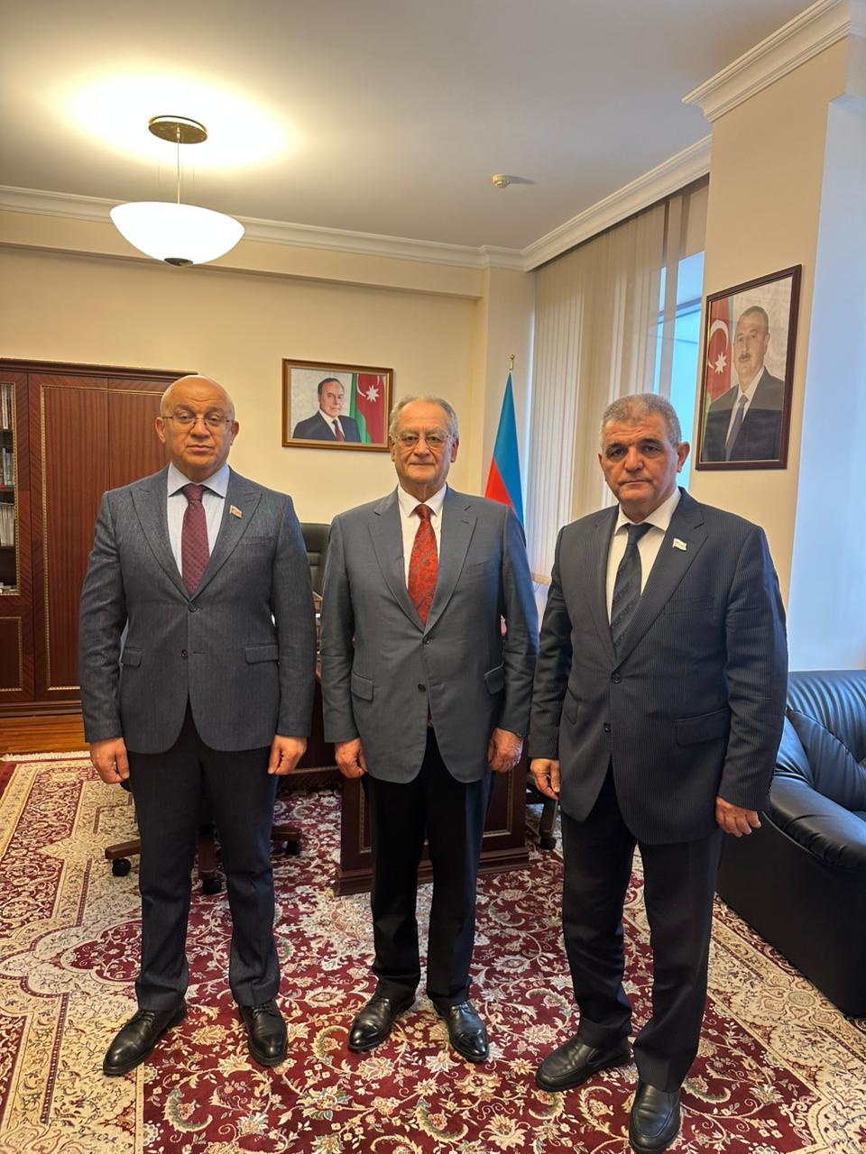 Fazil Mustafa şura sədri ilə görüşdü - FOTO 2 WhatsApp Image 2026 02 06 at 09.57.26 1