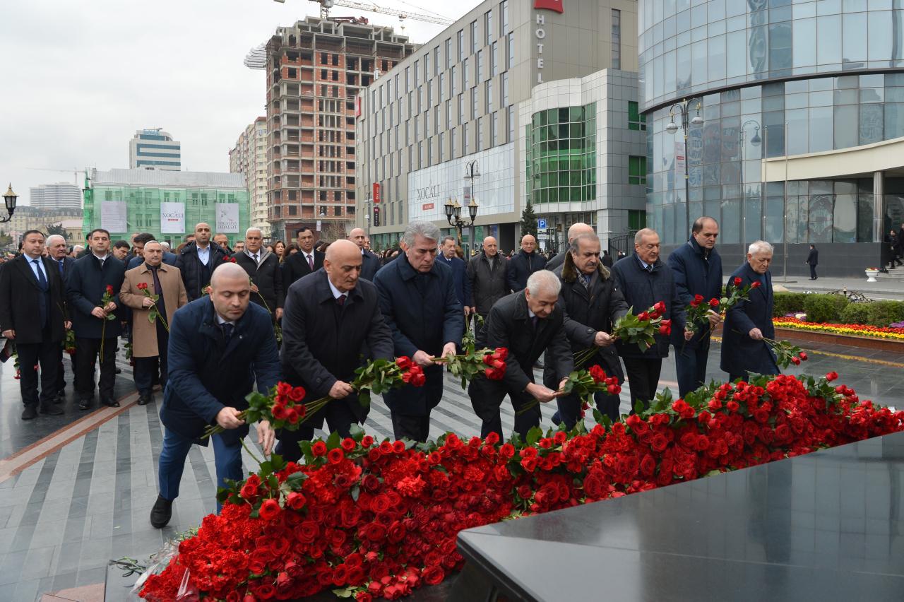 Deputatlar Xocalı soyqırımı abidəsini ziyarət etdi - FOTOLAR 25 WhatsApp Image 2026 02 26 at 12.24.10