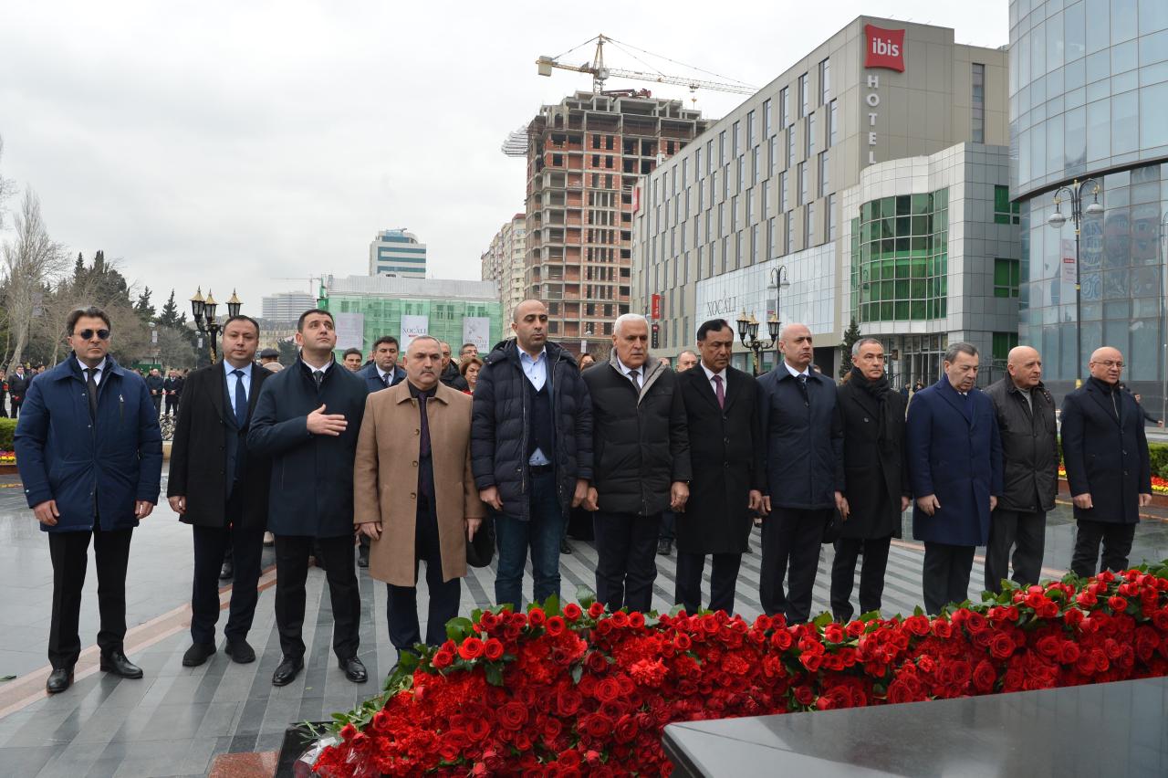 Deputatlar Xocalı soyqırımı abidəsini ziyarət etdi - FOTOLAR 24 WhatsApp Image 2026 02 26 at 12.24.11 2