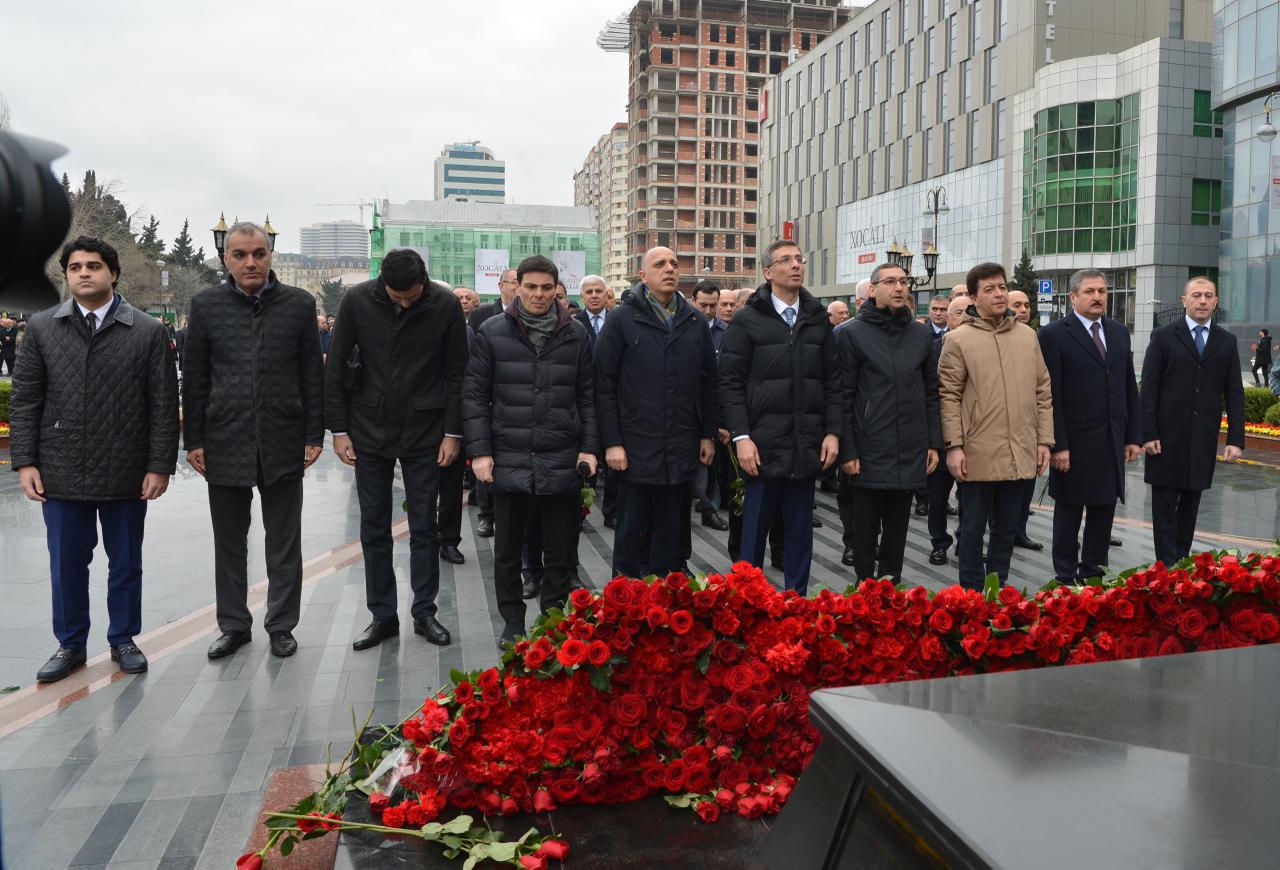 Deputatlar Xocalı soyqırımı abidəsini ziyarət etdi - FOTOLAR 18 WhatsApp Image 2026 02 26 at 12.24.14