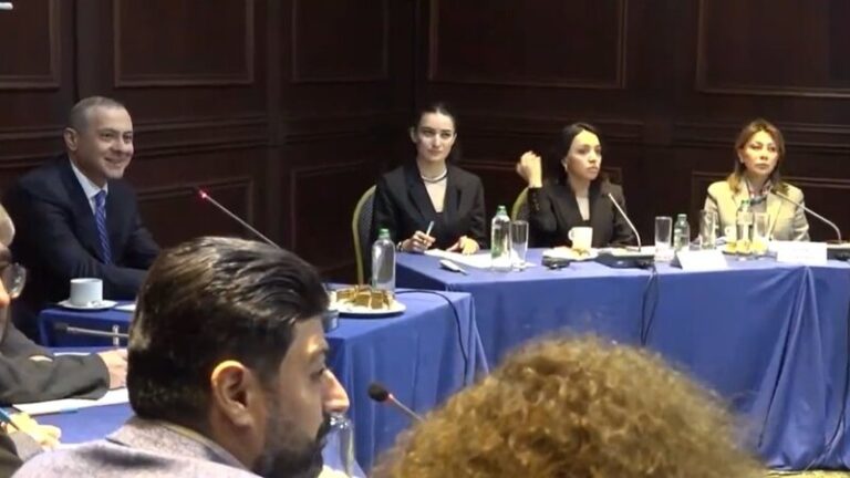 Ermənistanda keçirilən “Sülh körpüsü” təşəbbüsünün üçüncü konfransı yekunlaşdı - VİDEO