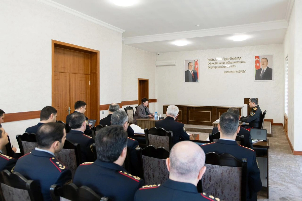 Vilayət Eyvazov vətəndaş qəbulu və sıra baxışı keçirdi - VİDEO 4 d 3