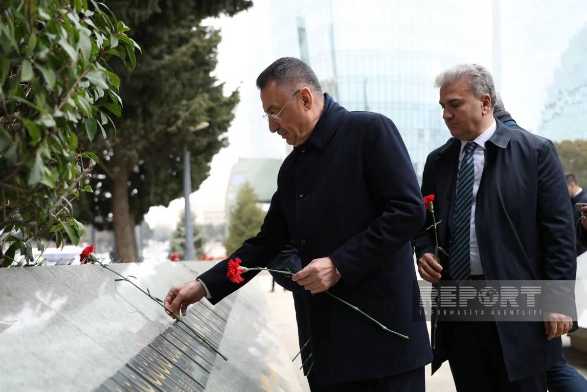 Fuat Oktay Bakıda Türk şəhidliyini ziyarət etdi - FOTOLAR 2 lh 2