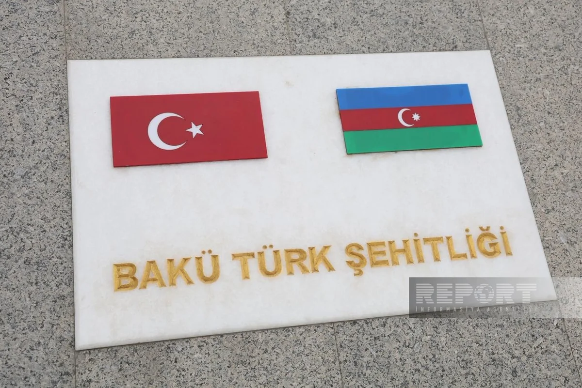 Fuat Oktay Bakıda Türk şəhidliyini ziyarət etdi - FOTOLAR 6 lh 6