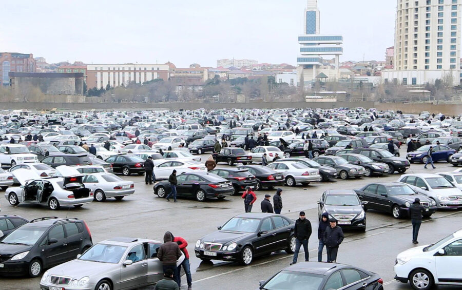 Avtomobil almaq istəyənlərin NƏZƏRİNƏ – Maşın bazarında ağlasığmaz vəziyyət yarandı
