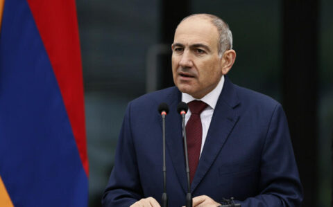 Jurnalistin sualı Paşinyanı çətin vəziyyətə saldı