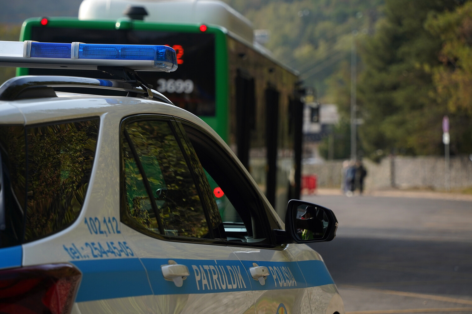 polis
