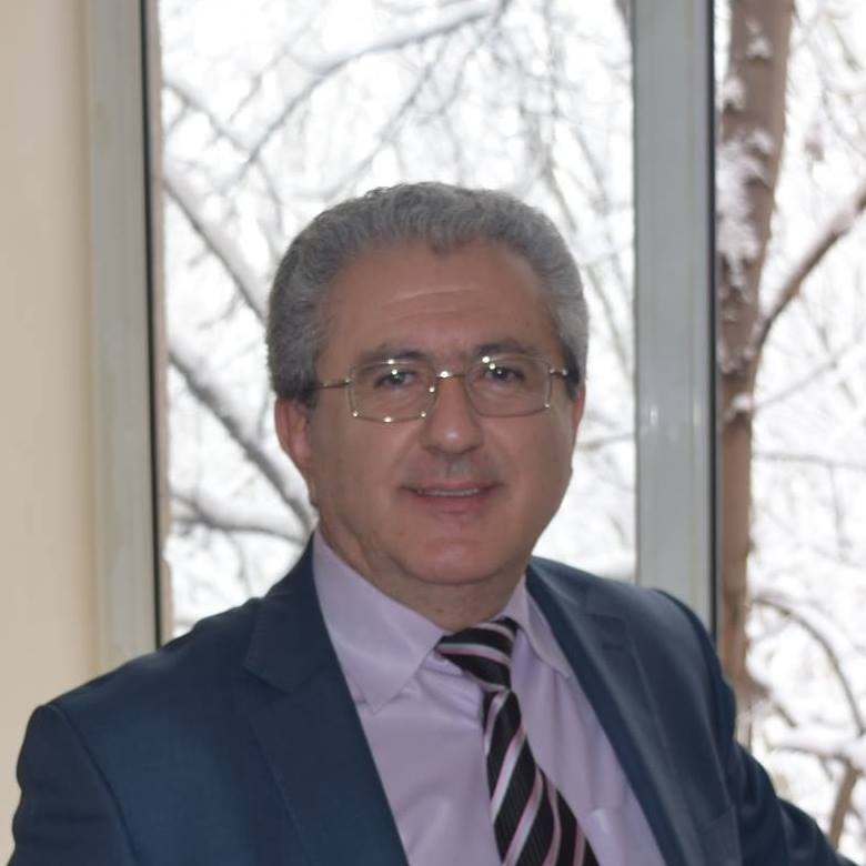 Anna Akopyan Paşinyanın rəqibini dəstəkləyəcək? – Erməni politoloqdan eksklüziv açıqlama 2 qarik keryan