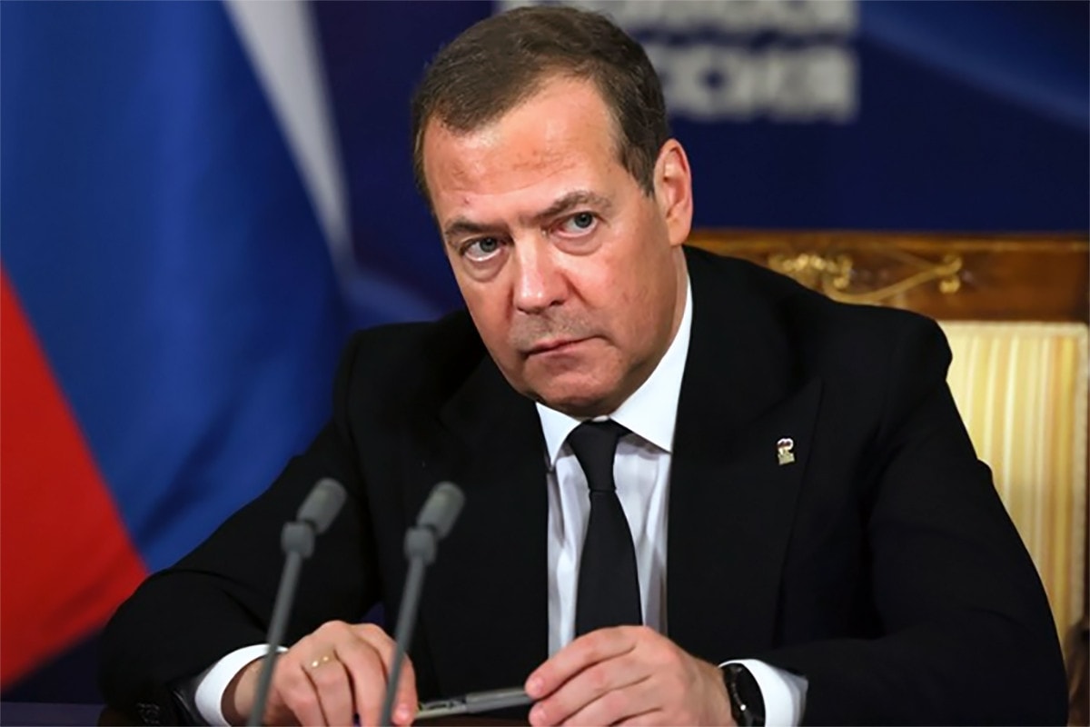 static images.vnncdn.net vps images publish 000001 000003 2024 5 26 dmitry medvedev 1637 1