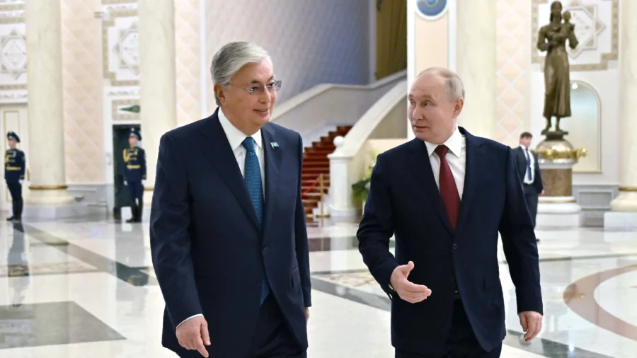 tokayev putin