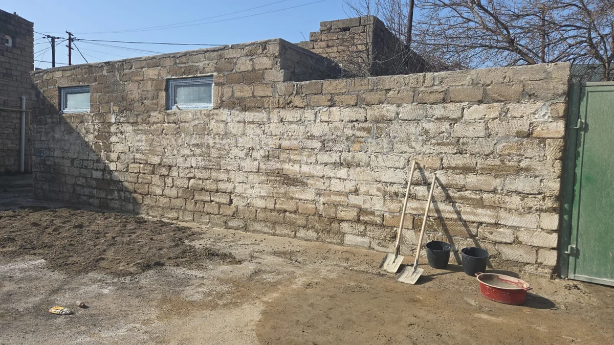 Tarixi məscidə qanunsuz müdaxilənin qarşısı alındı - FOTO 5 yi 5
