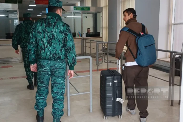 İrandan bir neçə ölkənin diplomatları Azərbaycana təxliyə edildi
