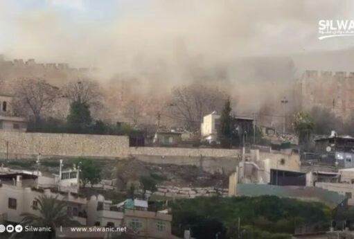 İsrail təşvişdə: İran Qüdsü vurdu - Müqəddəs məscid hədəfdə 20 1 5 12