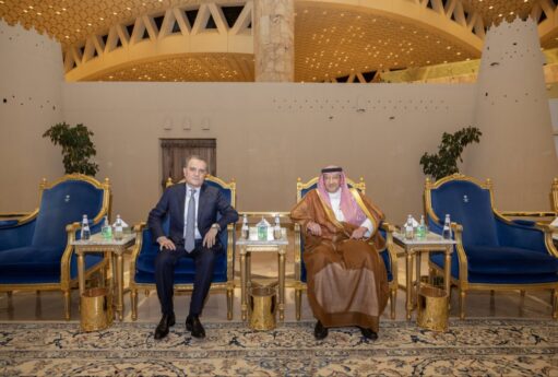 69baedb5efd3969baedb5efd3a177385822969baedb5efd3769baedb5efd38