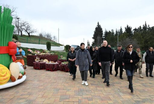 958c8627 c22b 404a 8526 e29c829a81ab 22