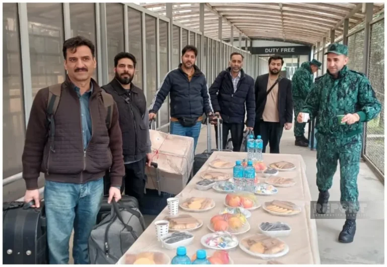 Azərbaycana son üç saatda İrandan 26 ölkənin 210 vətəndaşı təxliyə edildi