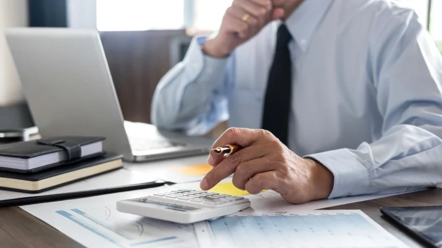 Dövlət qulluqçularının əməkhaqqı modeli niyə dəyişdi? – Vacib məqamlar