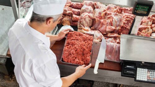 Azərbaycana xaricdən ət gətirilməsi artıb – Rəsmi