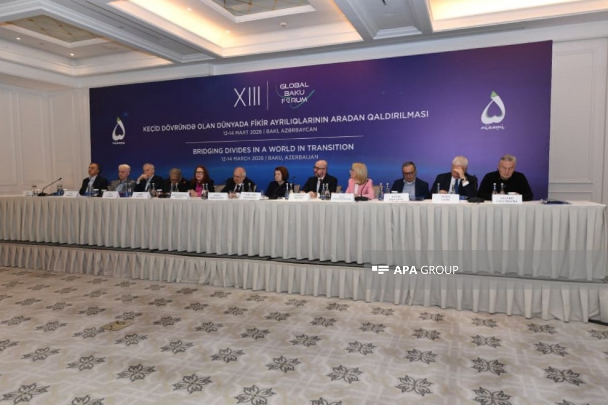 XIII Qlobal Bakı Forumuna həsr olunmuş brifinq - FOTOLAR 2 g 92
