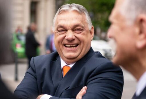 orban gulus 2 900x554 1