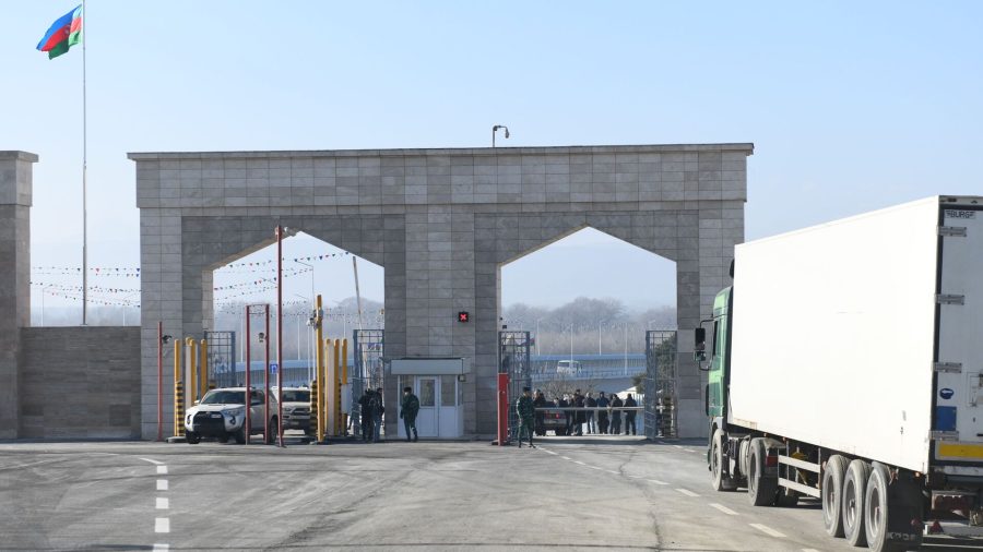 Baş nazirdən quru sərhədləri ilə bağlı mühüm MESAJ