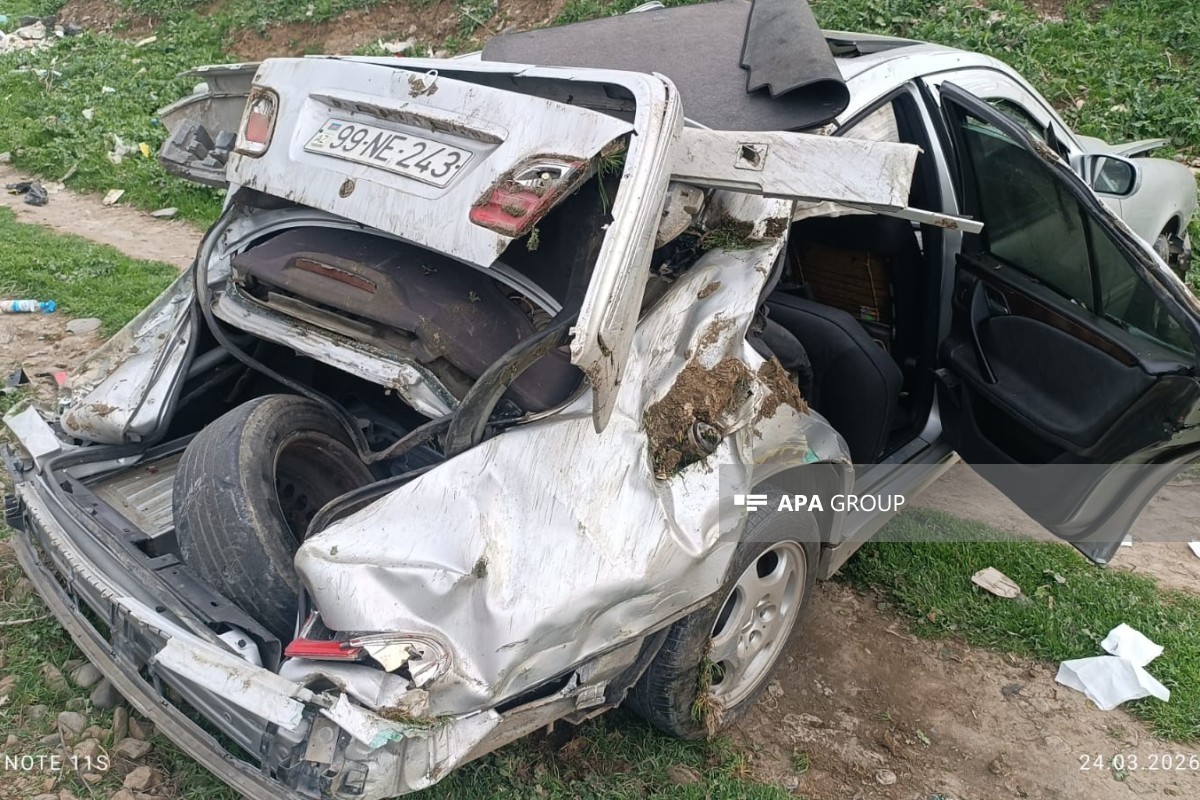 Tovuzda minik maşını aşdı: ölən var - FOTOLAR 2 t 62