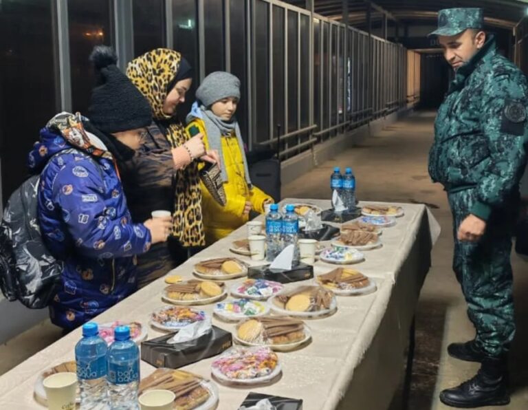 Onlar Azərbaycan sərhədində belə qarşılandı - FOTOLAR