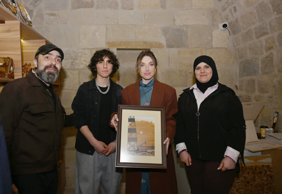 Prezidentin gəlini “BuxarArt” sənət məkanının təqdimatında – FOTOLAR 10