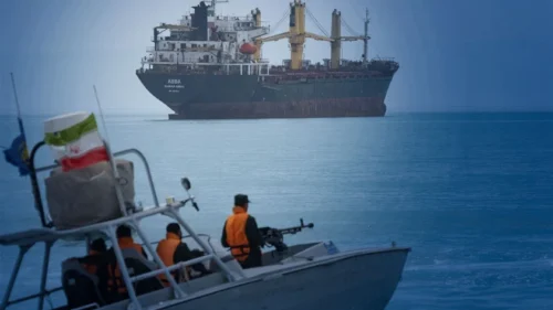 İrana görə 31 gəminin istiqaməti dəyişdi