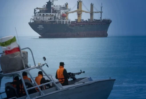 İrandan dünyanı qarışdıran yeni skandal: İki qitənin taleyi bu qərardan asılıdır 24 1774606364 iran hurmuz bogazini kapatmadik diyerek acikladi bir ulkeye gecis izni verildi 842x474 424kb4a6wm