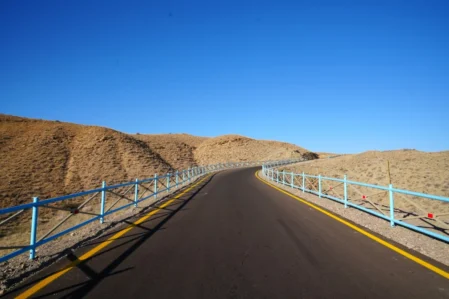 Naxçıvanda ümumi uzunluğu 94 kilometrdən çox olan yollar əsaslı təmir olunacaq