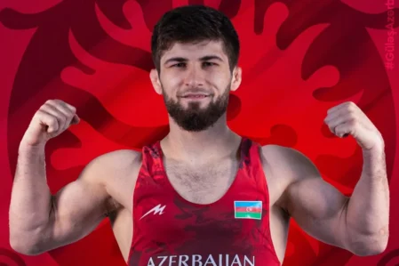 İslam Bazarqanov Avropa çempionu oldu