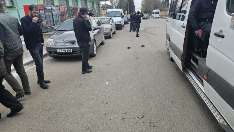 Tovuzda 10 yaşlı uşağı avtomobil vurdu