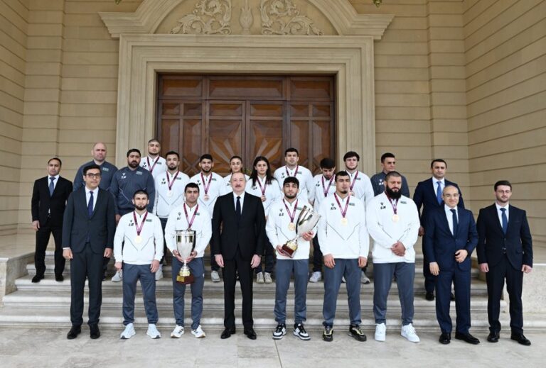 Azərbaycan güləşçiləri bir daha sübut etdilər ki, Avropada bir nömrədirlər – Prezident