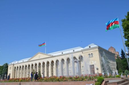 Gəncə İcra Hakimiyyətində araşdırma aparılır