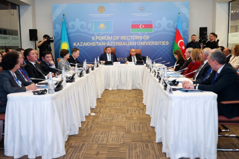 Almatıda Qazaxıstan və Azərbaycan ali təhsil müəssisələrinin II Rektorlar Forumu keçirildi