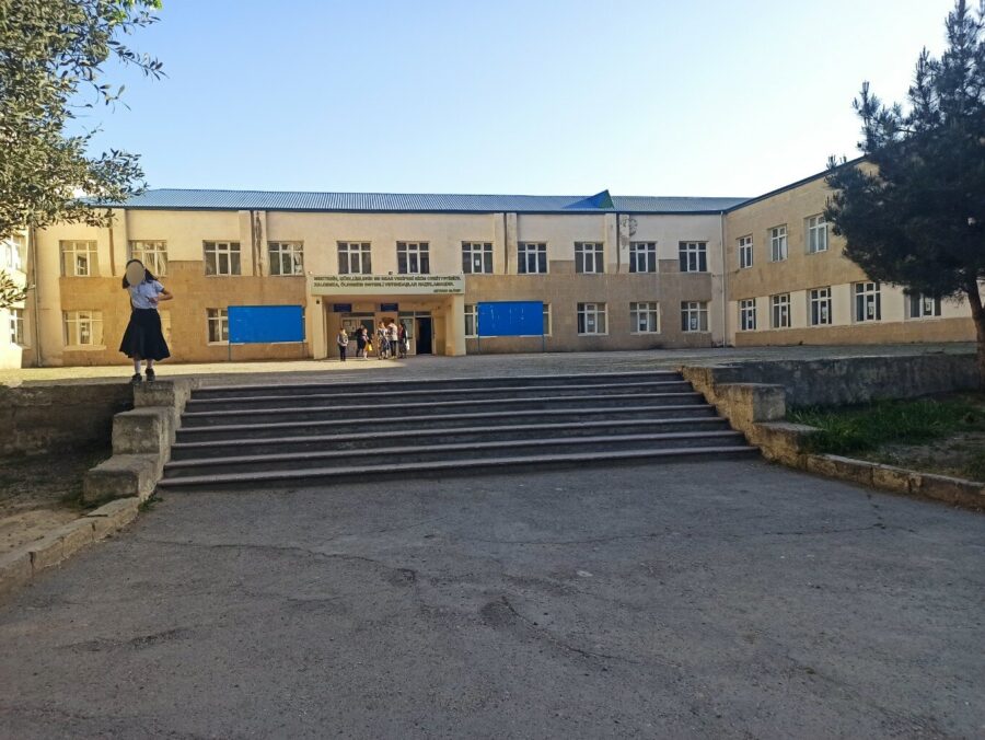 Bakı məktəbində dəhşət: sinif yoldaşını yandırdı – RƏSMİ AÇIQLAMA