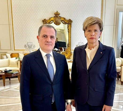 Azərbaycan və Latviya XİN rəhbərləri görüşdü