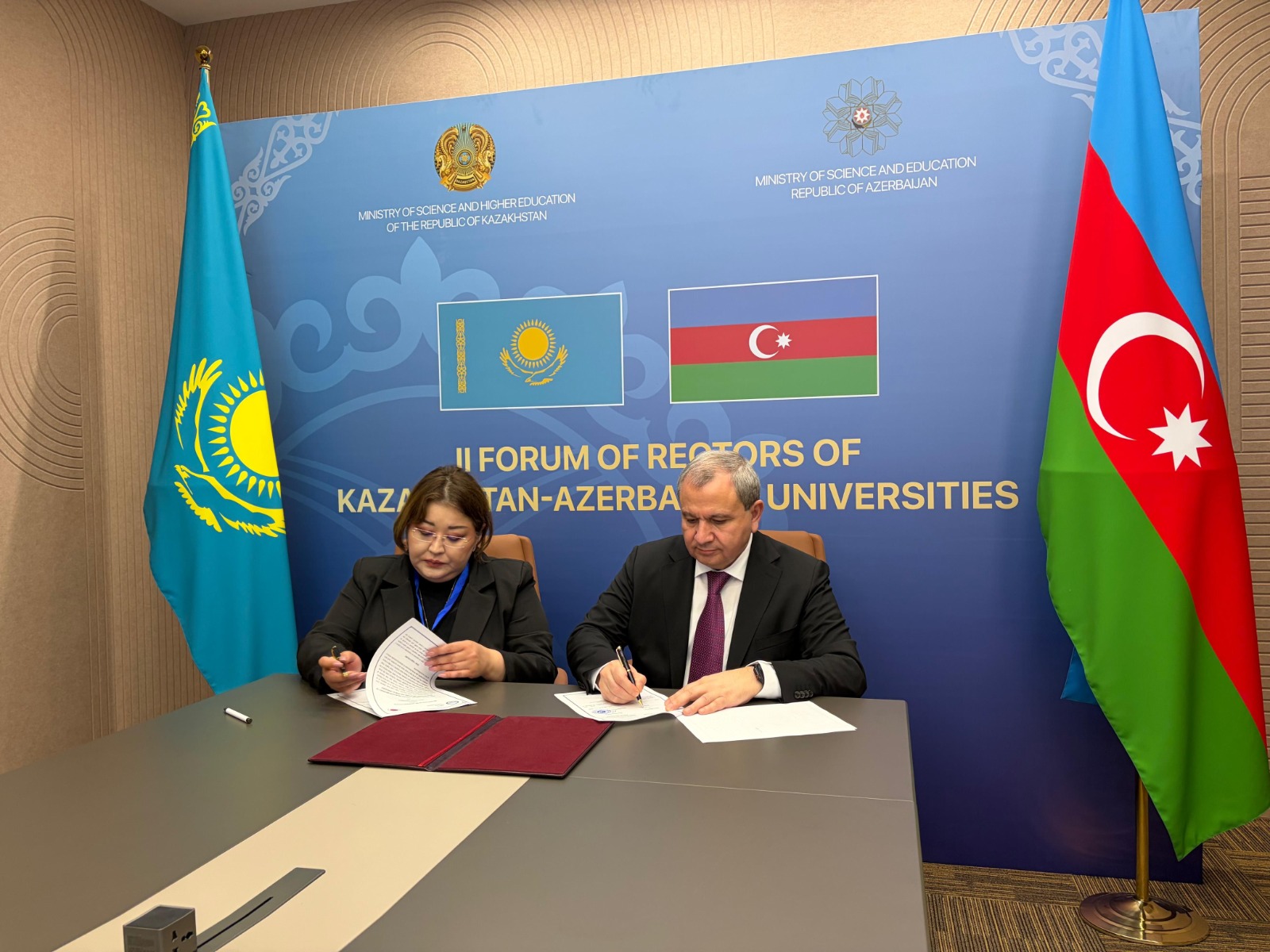 Elçin Babayev Qazaxıstanda keçirilən forumda iştirak etdi - FOTOLAR 5 WhatsApp Image 2026 04 07 at 09.10.30 4