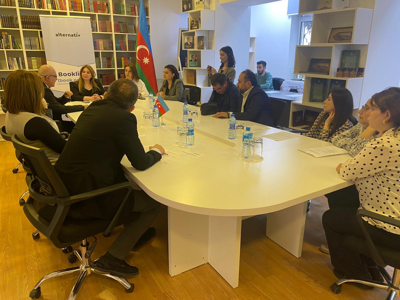 “Bookline” layihəsi yekunlaşdı: kitaba aparan rəqəmsal yol - FOTOLAR 2 WhatsApp Image 2026 04 29 at 16.32.39 1