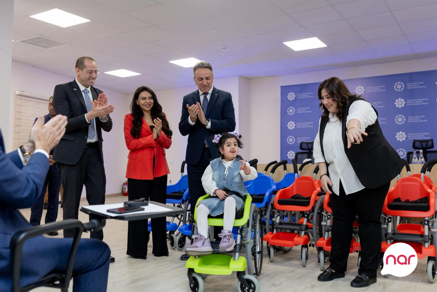 “Nar” beynəlxalq sosial təşəbbüsə tərəfdaş oldu - FOTOLAR 2 Wheelchairs of Hope OS 1