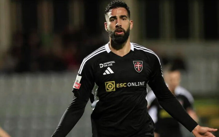 “Qarabağ” 1,5 milyon avroya futbolçu alacaq
