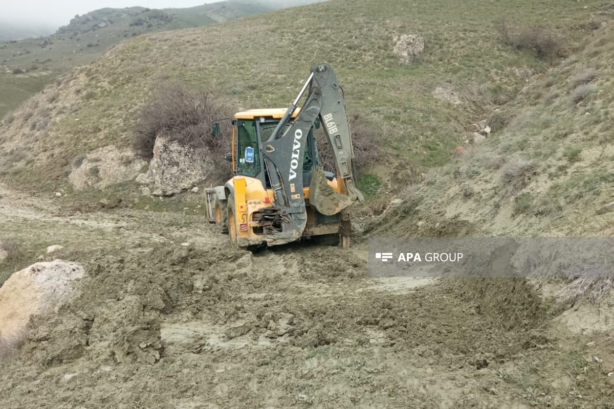 Qubanın Aydınkənd kəndində sürüşmə... - FOTOLAR 3 ayd 3