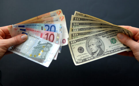 dollar avro